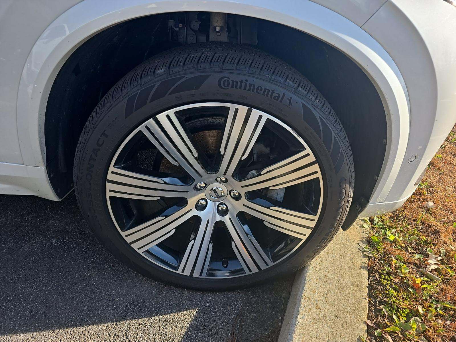 2022 Volvo XC90 T6 Inscription AWD