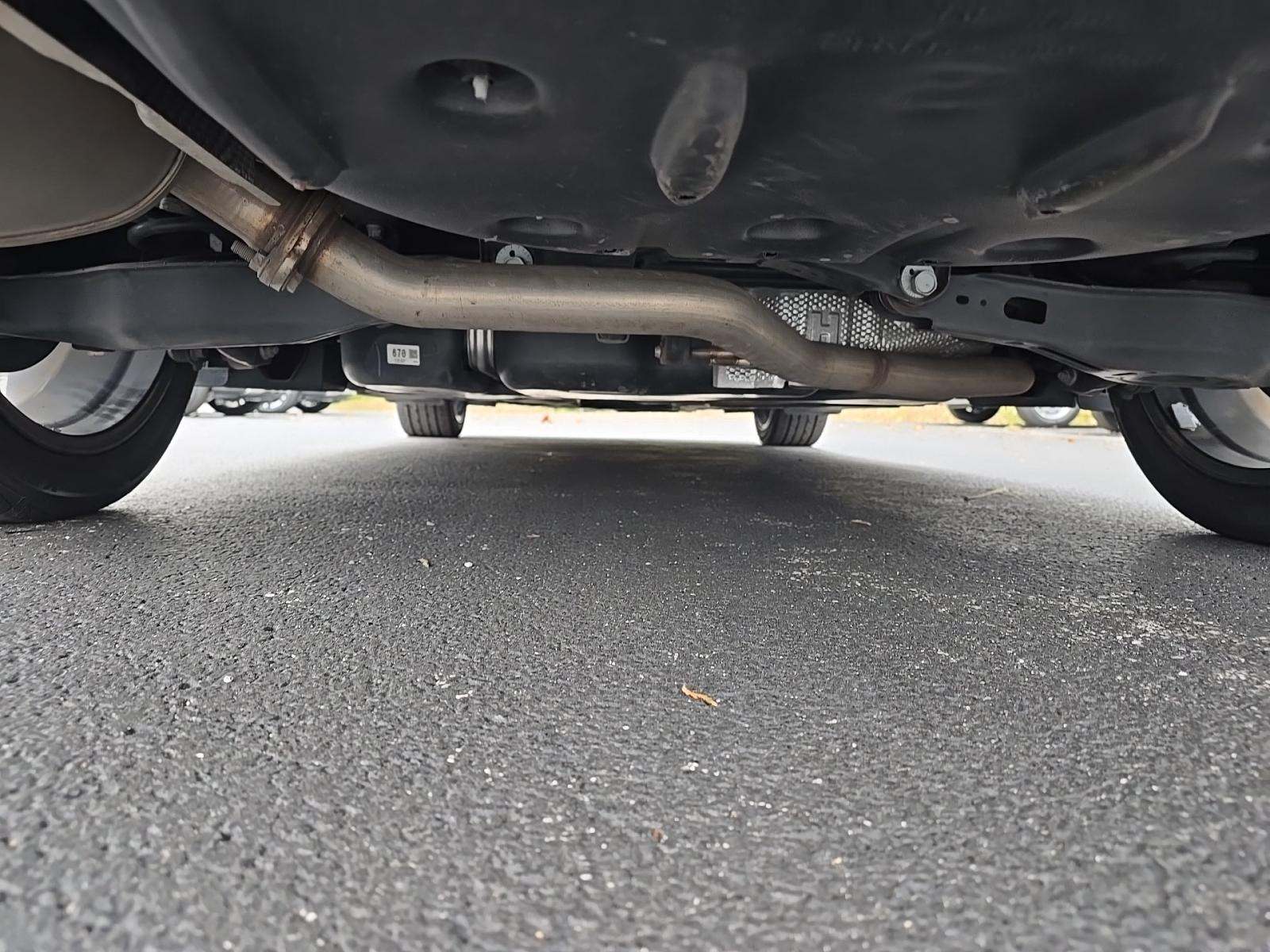 2022 Toyota Camry Hybrid XLE FWD