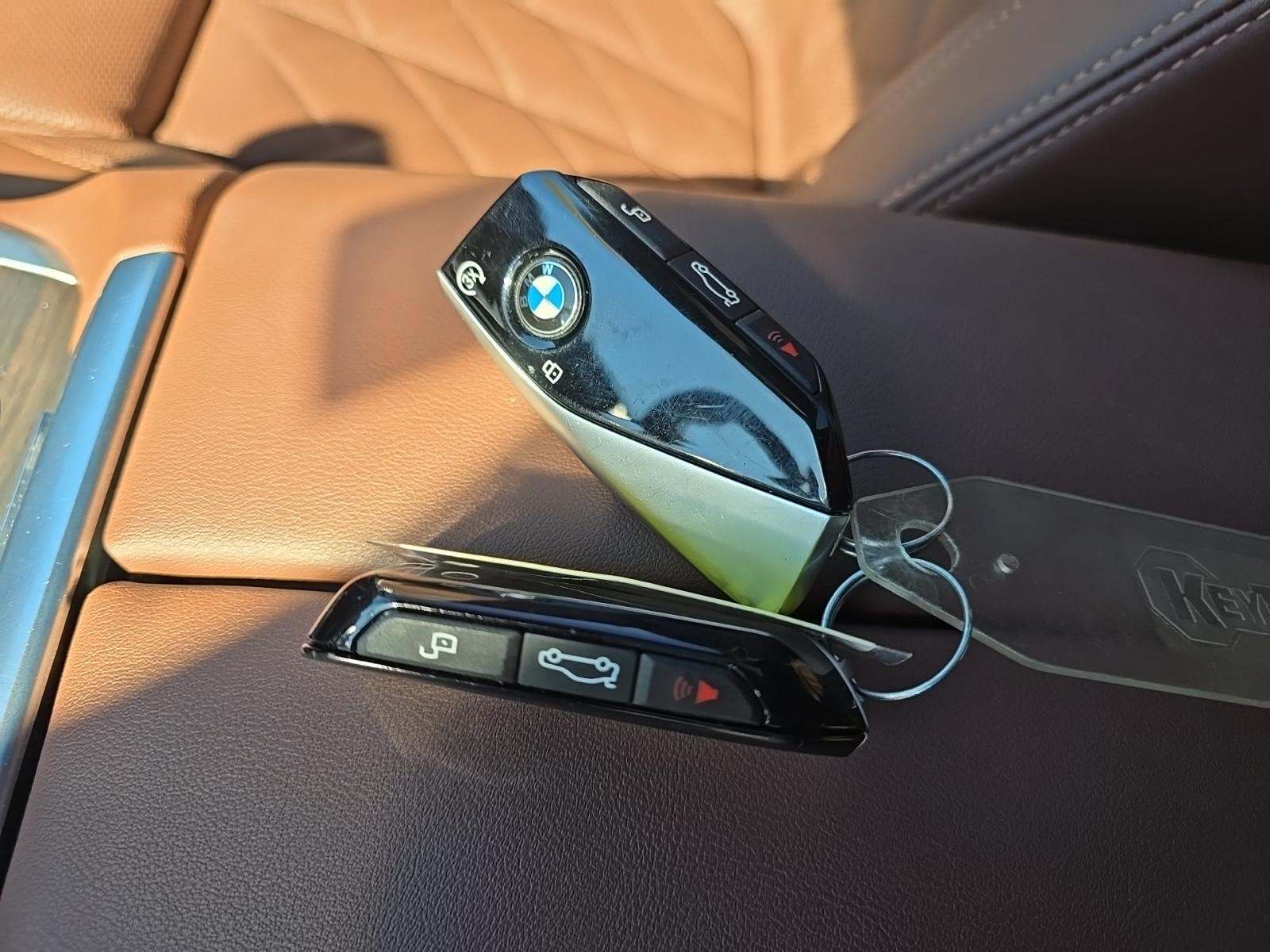 2023 BMW X7 xDrive40i AWD