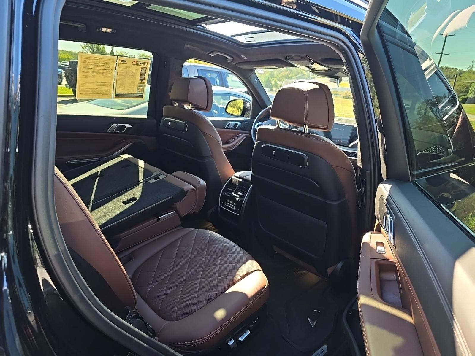 2023 BMW X7 xDrive40i AWD