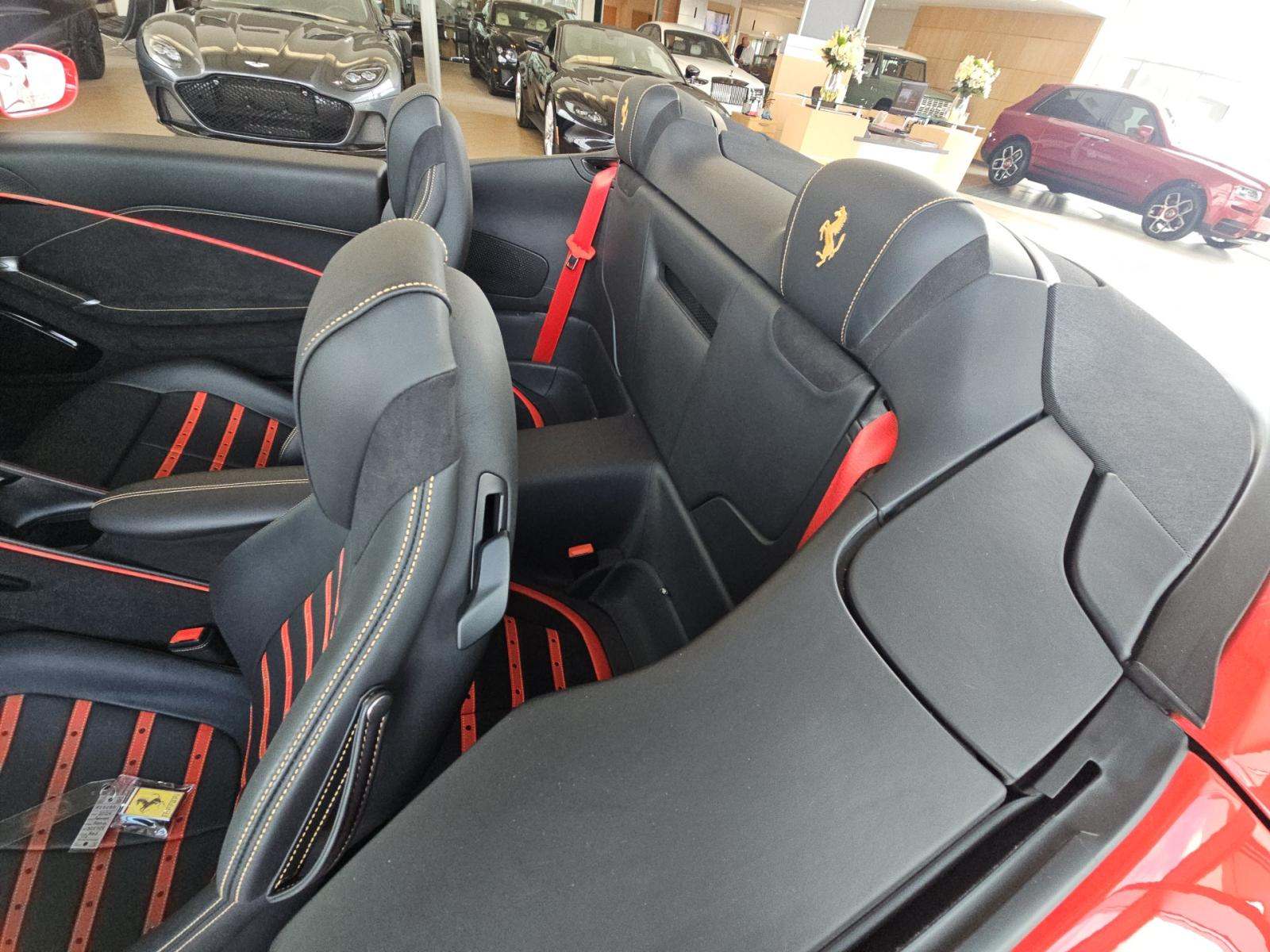 2024 Ferrari Roma Base RWD