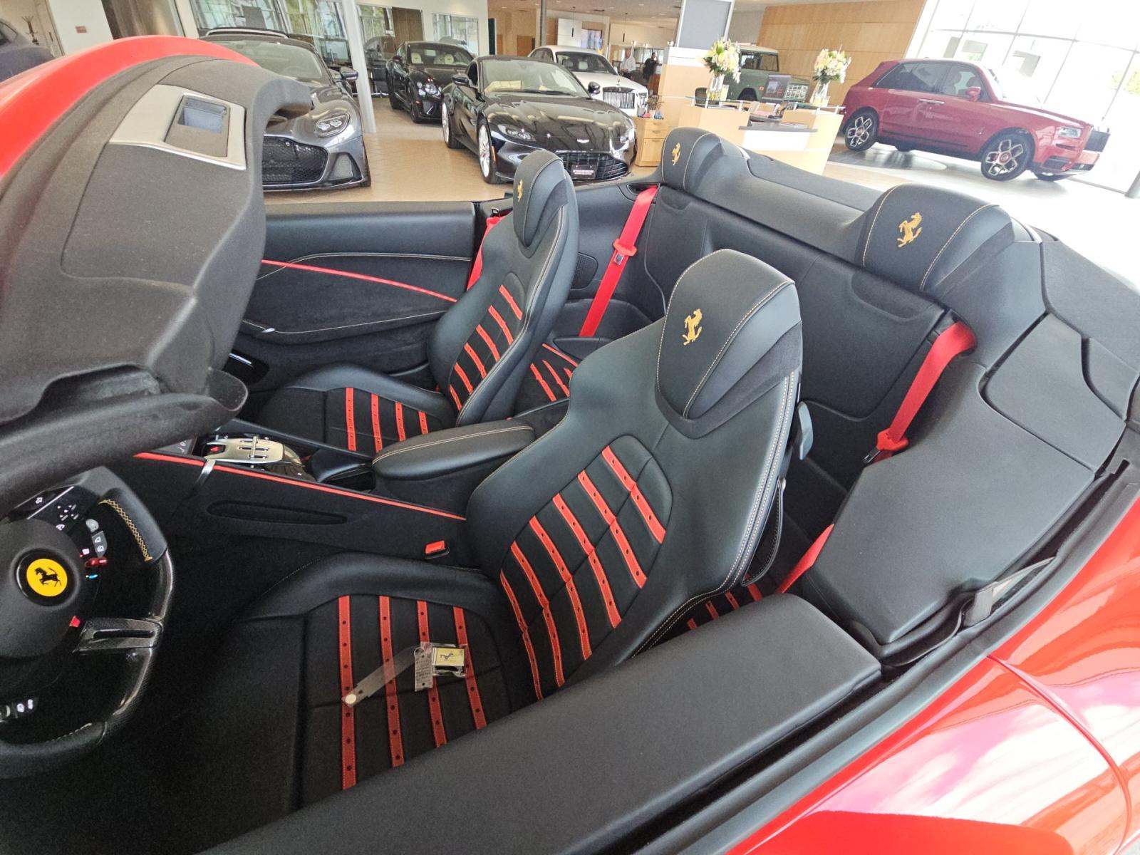 2024 Ferrari Roma Base RWD