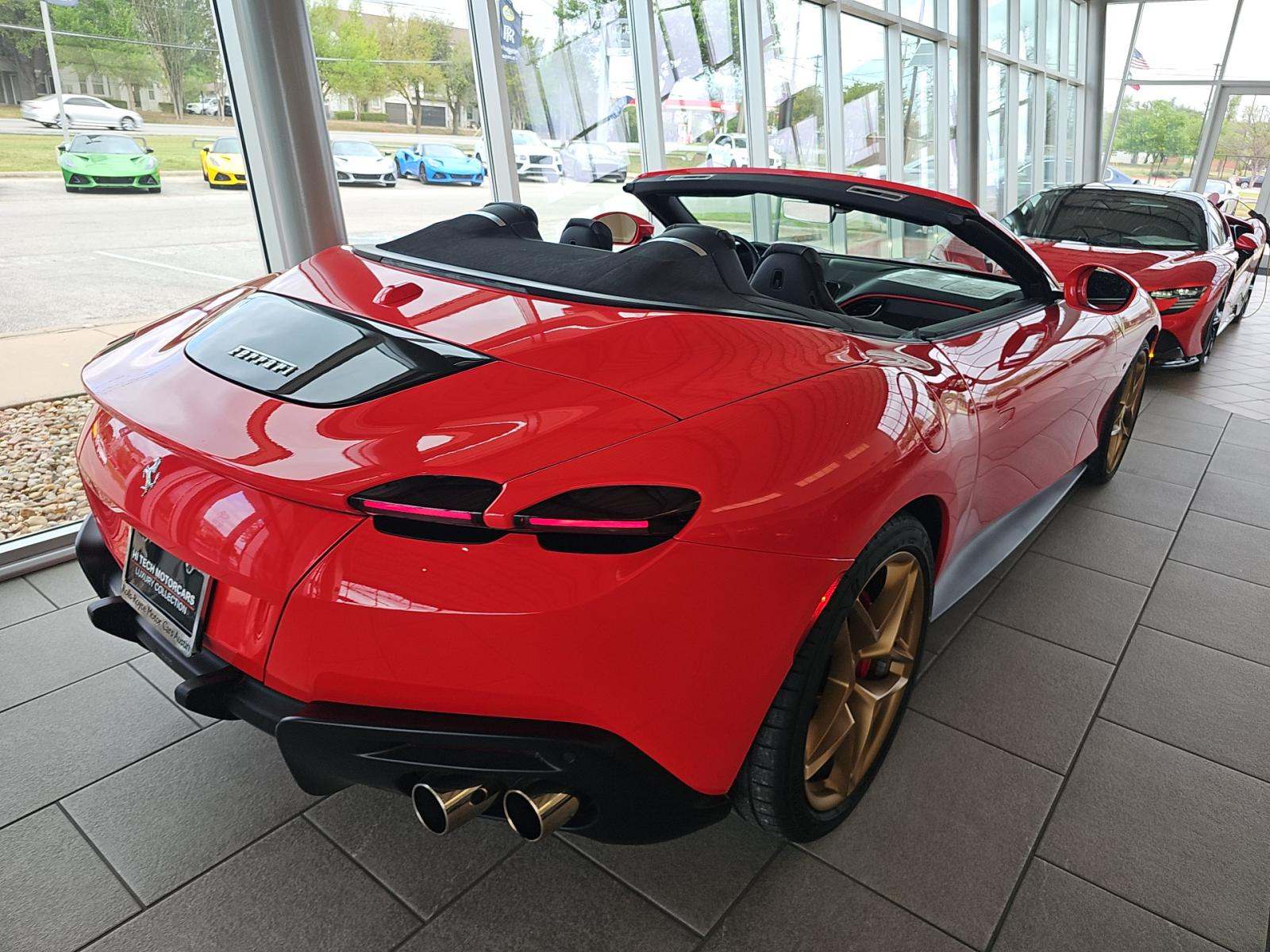 2024 Ferrari Roma Base RWD