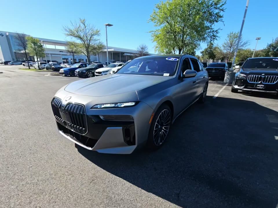 2025 BMW 7 Series 760i xDrive AWD