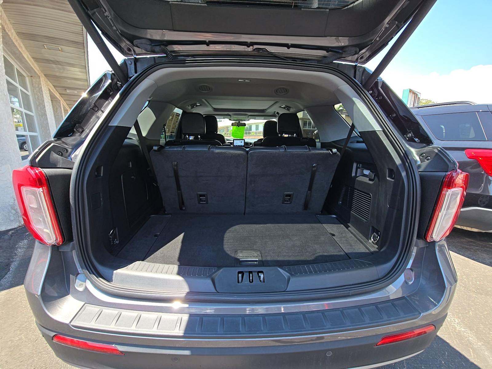 2022 Ford Explorer XLT AWD