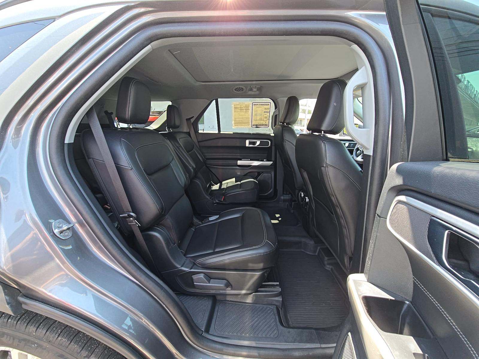 2022 Ford Explorer XLT AWD