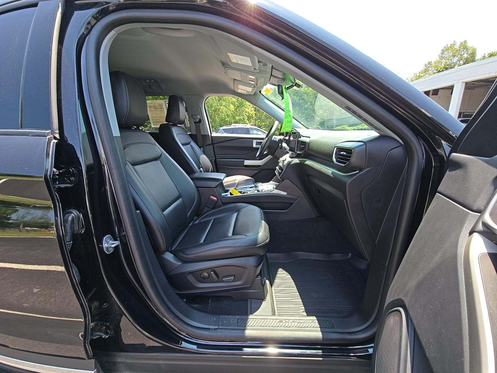 2022 Ford Explorer XLT AWD