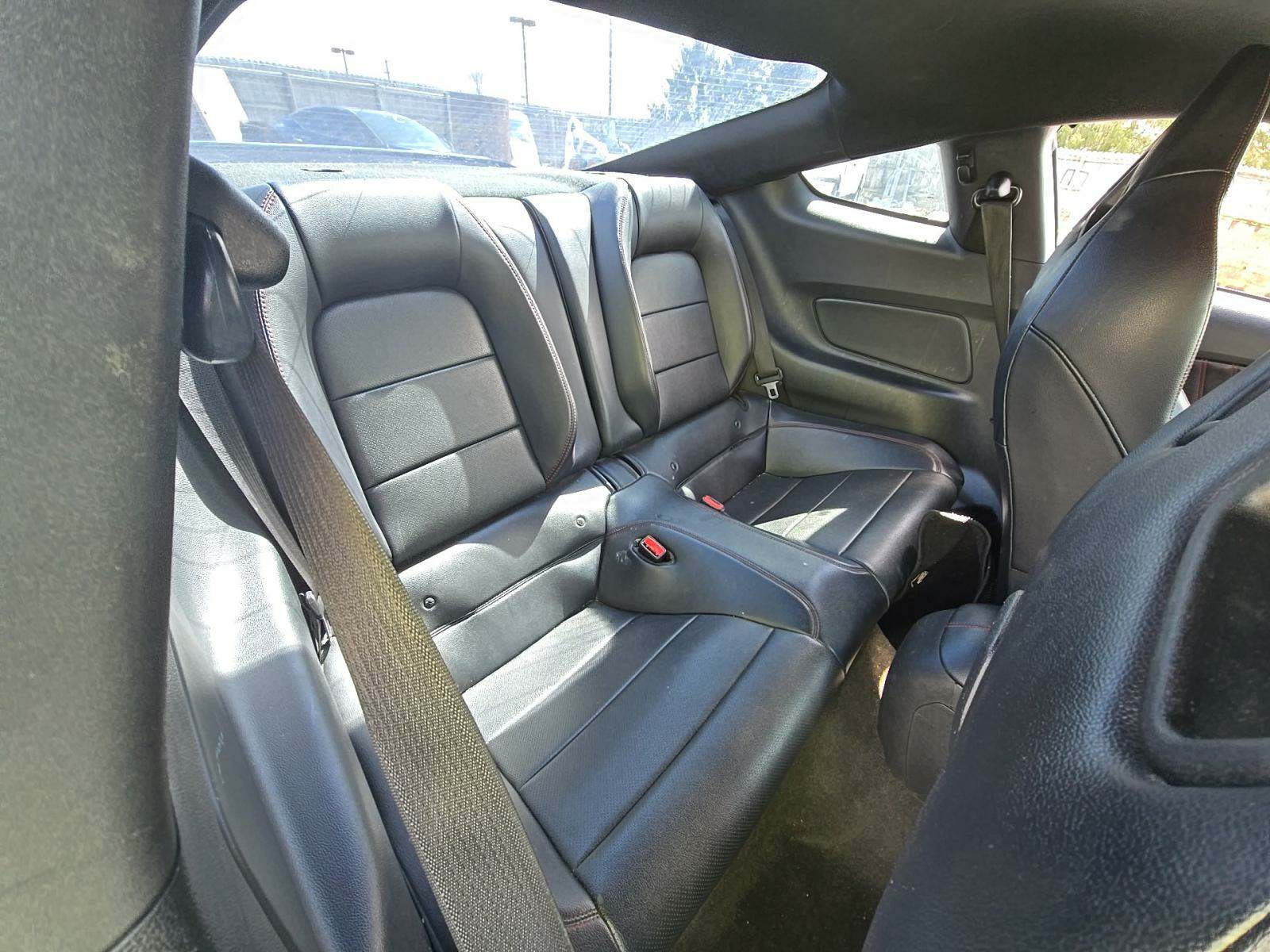2016 Ford Mustang GT Premium RWD