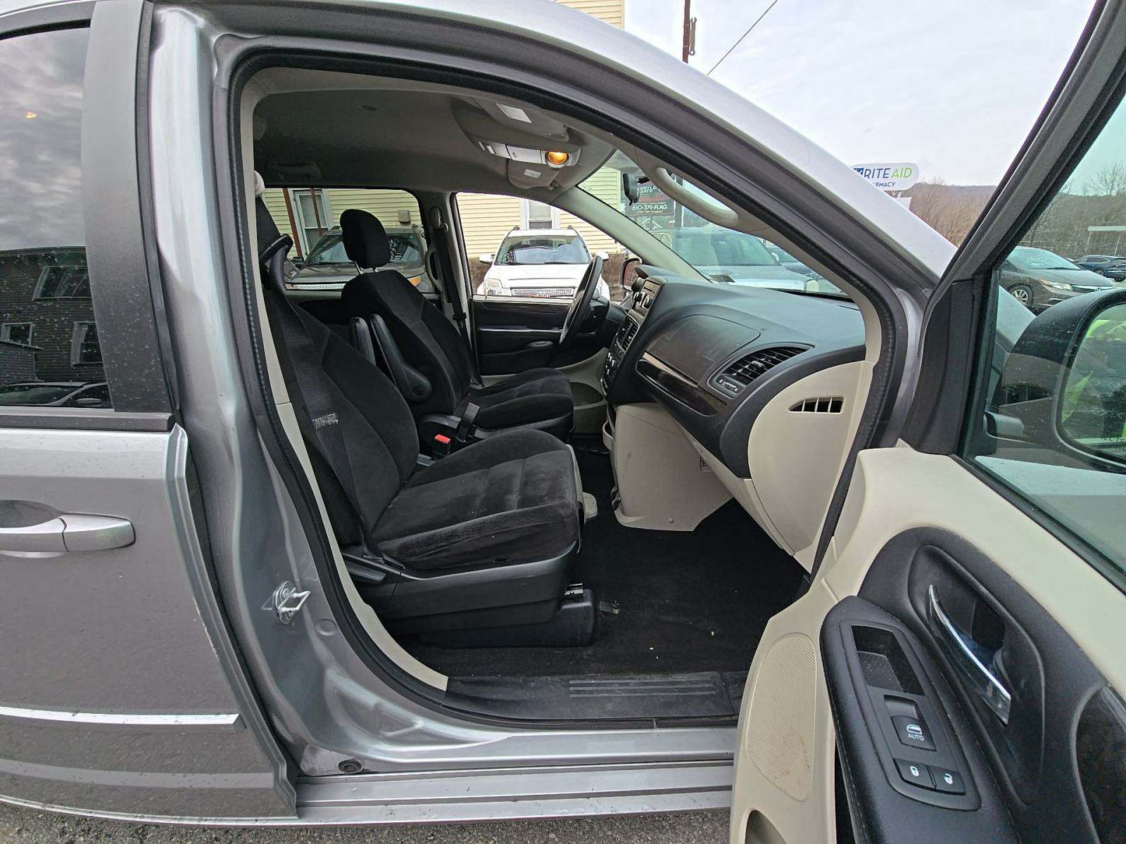 2016 Dodge Grand Caravan SE FWD