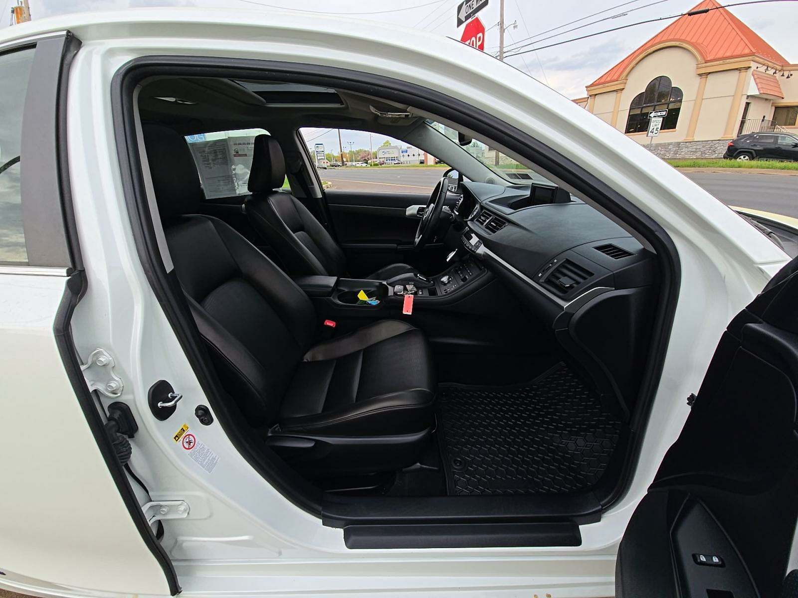 2012 Lexus CT CT 200h Premium FWD