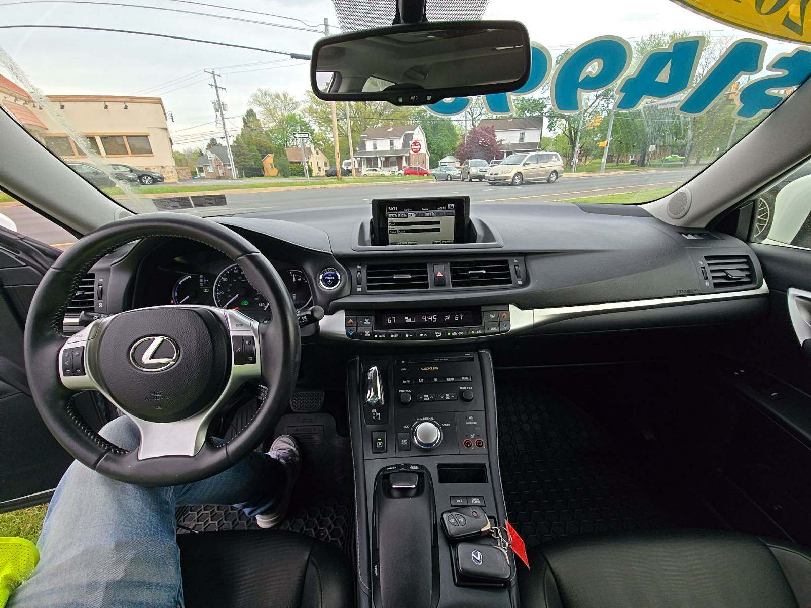 2012 Lexus CT CT 200h Premium FWD