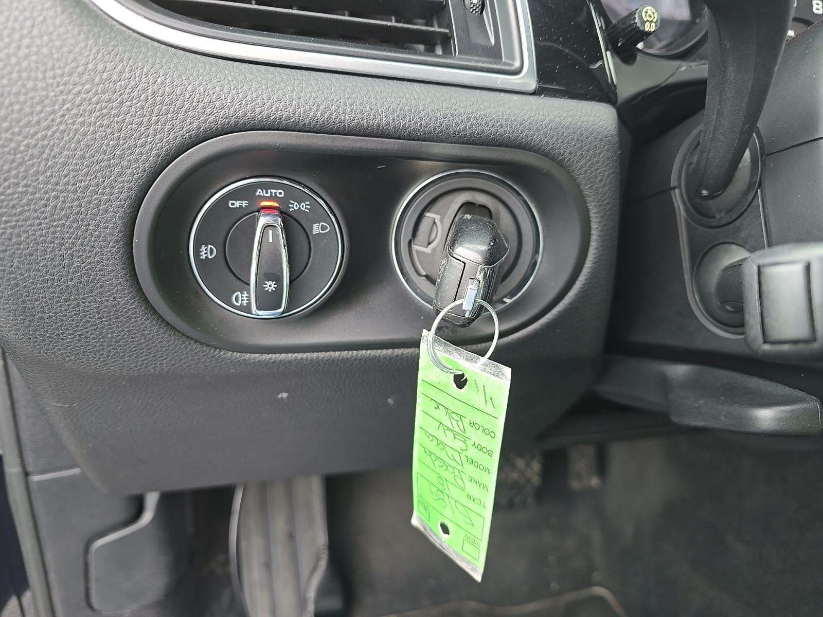 2018 Porsche Macan Sport Edition AWD