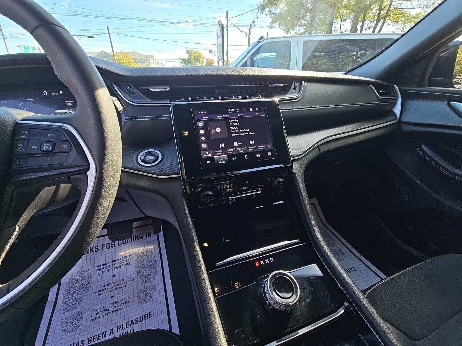 2023 Jeep Grand Cherokee Altitude AWD
