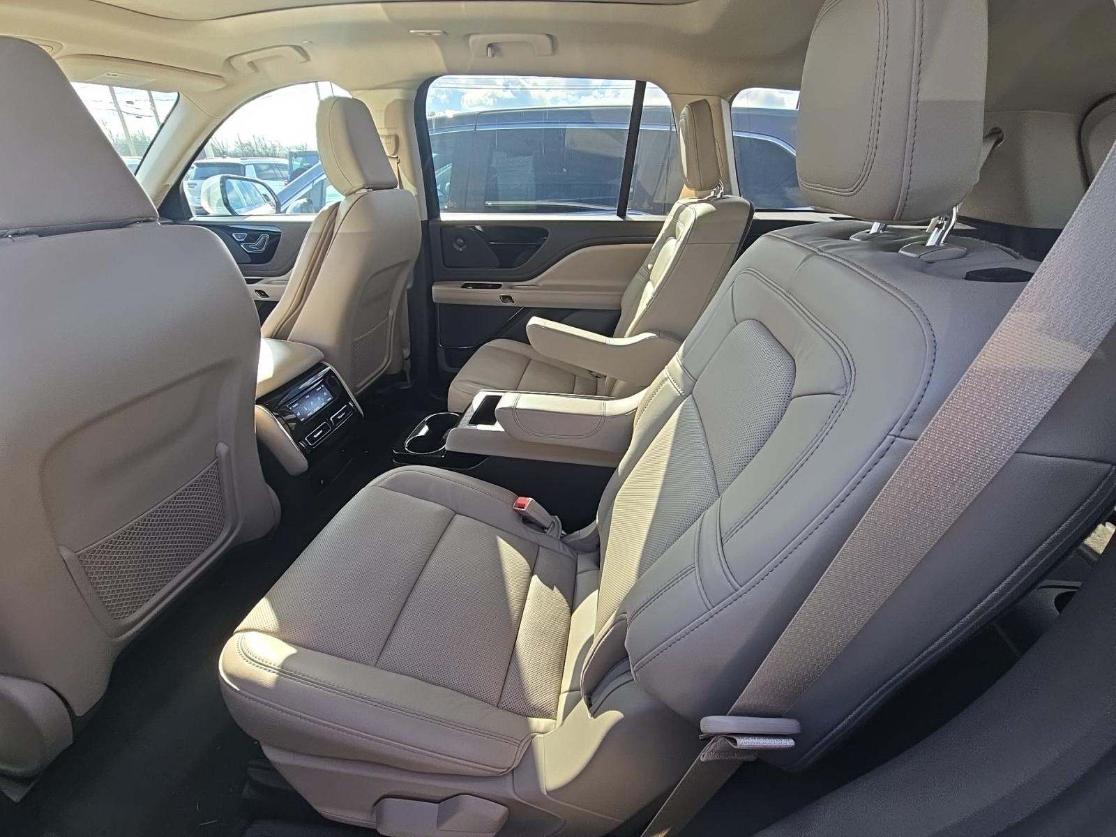 2022 Lincoln Aviator Reserve AWD