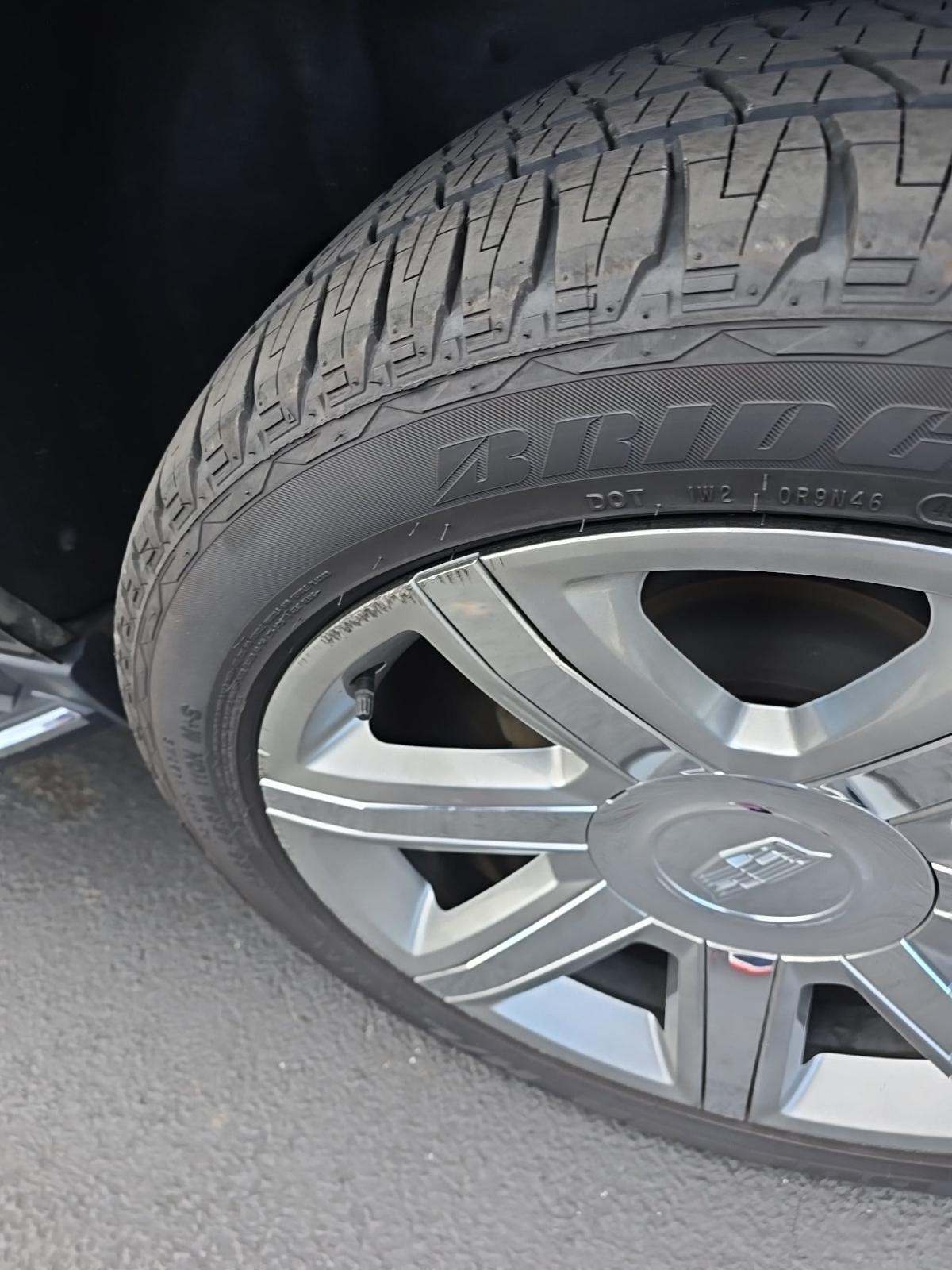 2020 Cadillac Escalade Premium Luxury AWD