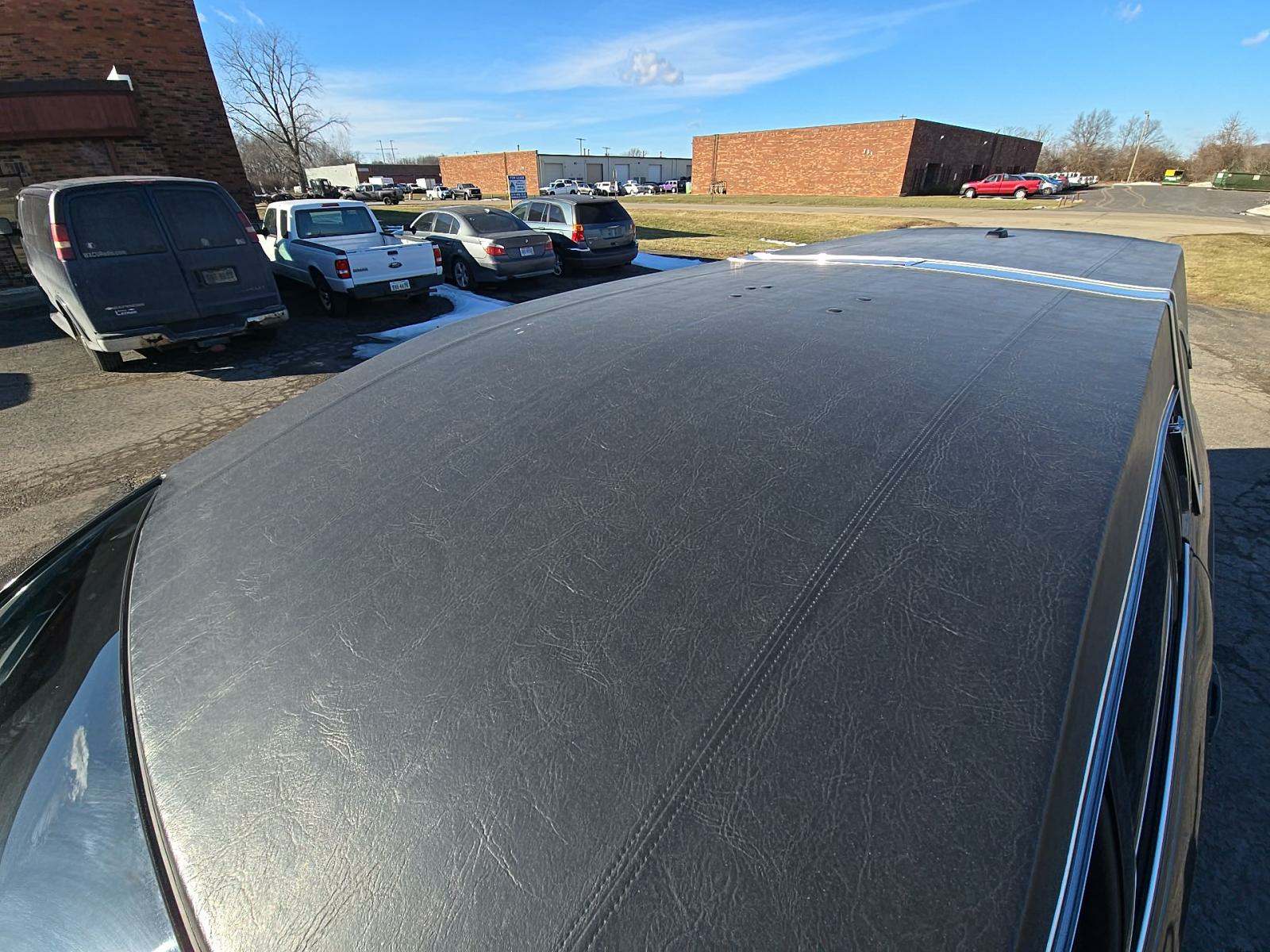 2015 Lincoln MKT Base AWD