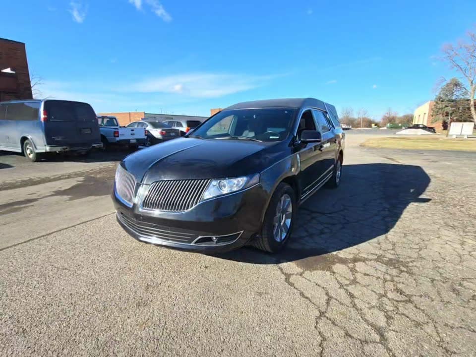 2015 Lincoln MKT Base AWD