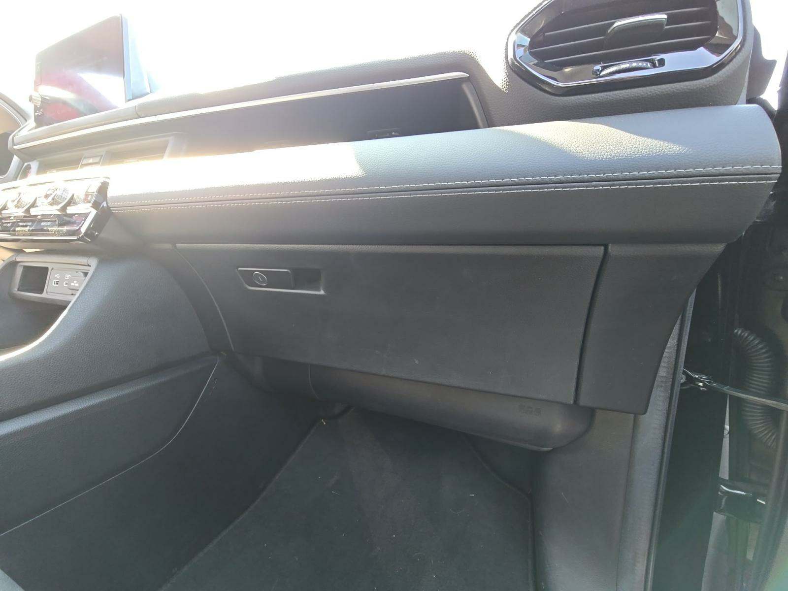 2023 Honda Pilot Touring FWD