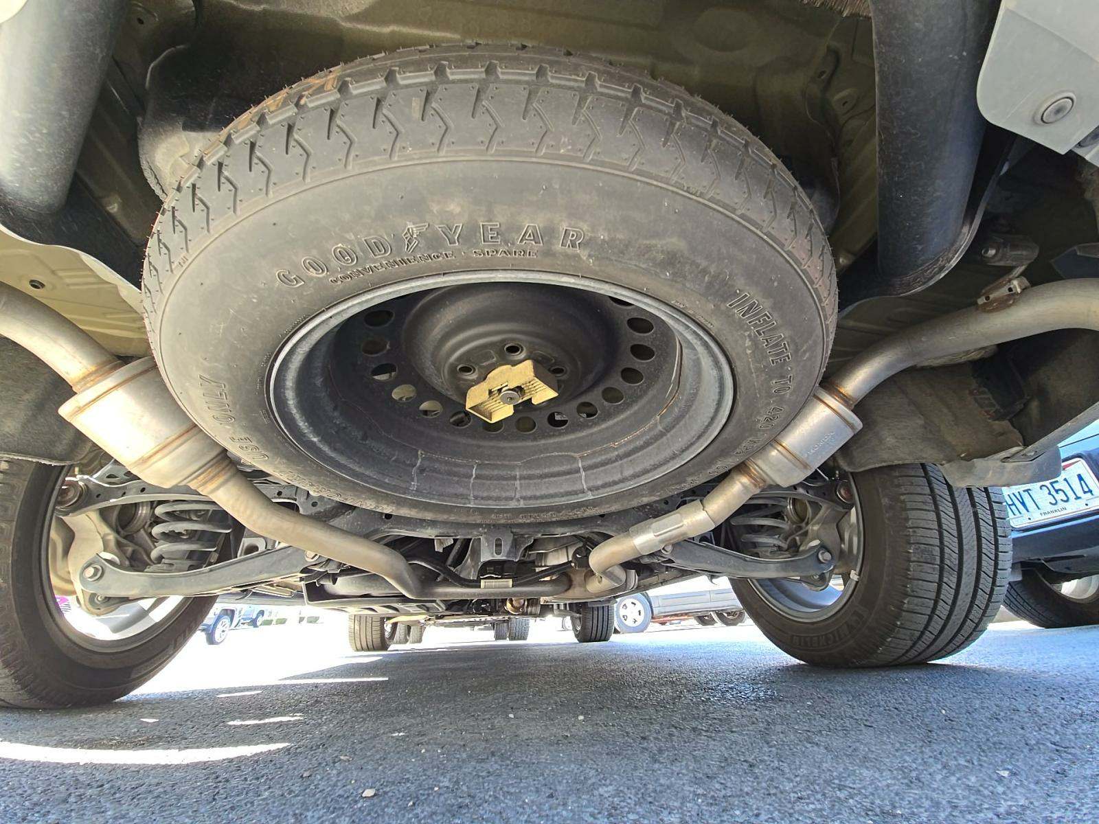 2023 Honda Pilot Touring FWD