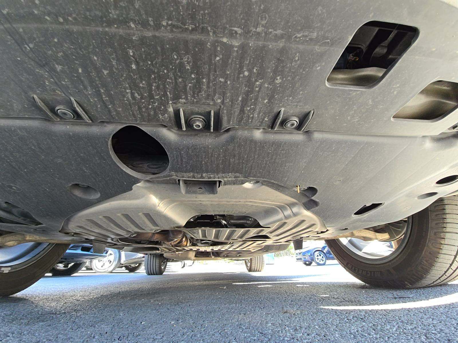 2023 Honda Pilot Touring FWD