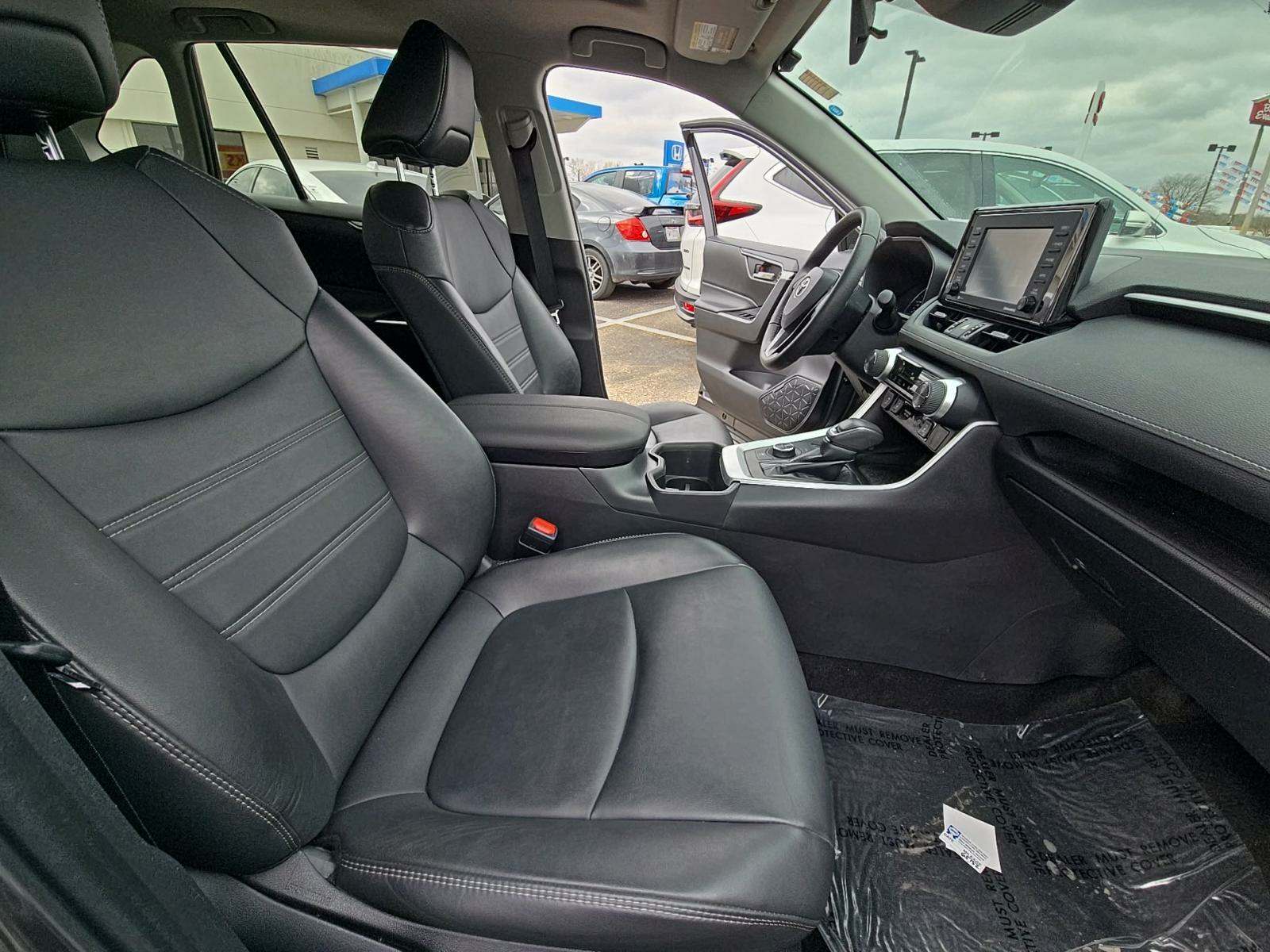 2022 Toyota RAV4 Hybrid XLE Premium AWD