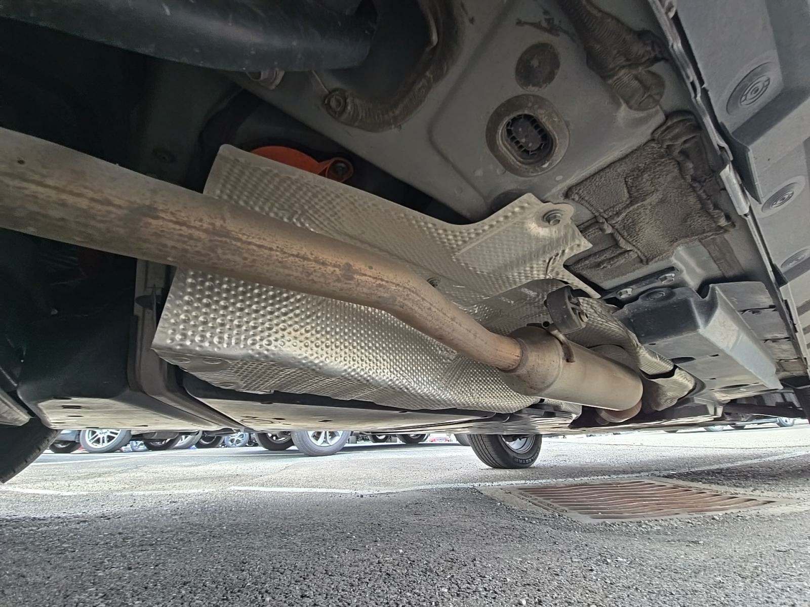 2022 Toyota RAV4 Hybrid XLE Premium AWD