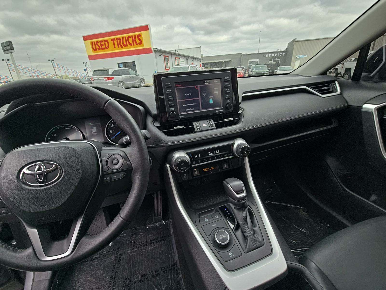 2022 Toyota RAV4 Hybrid XLE Premium AWD