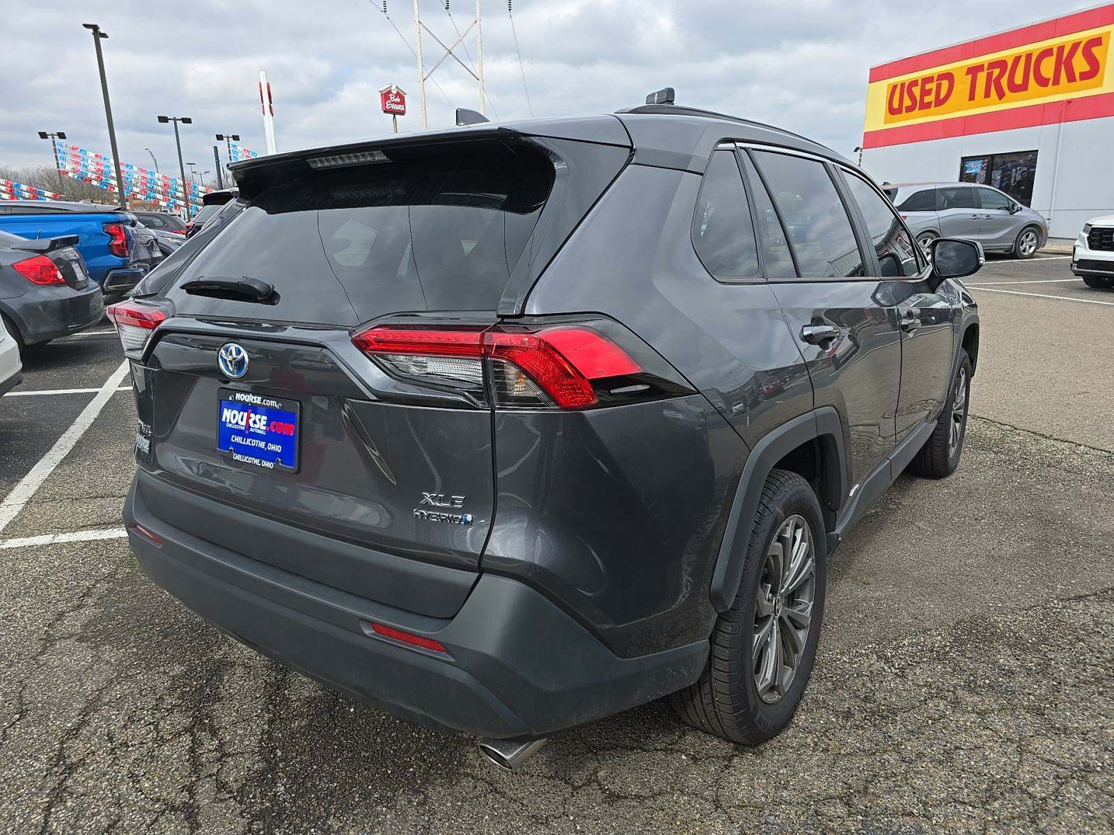 2022 Toyota RAV4 Hybrid XLE Premium AWD