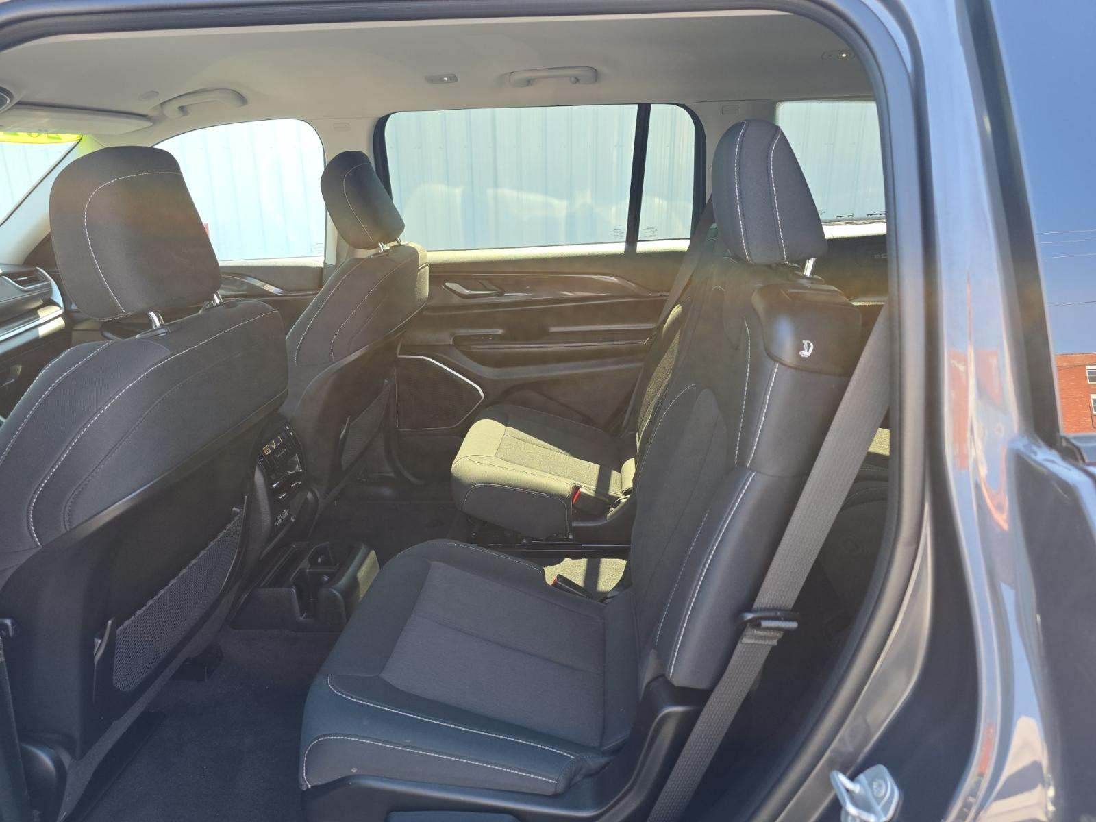 JEEP GRAND CHEROKEE - 9