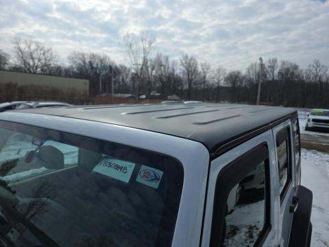 JEEP UNLIMITED SPORT - 8