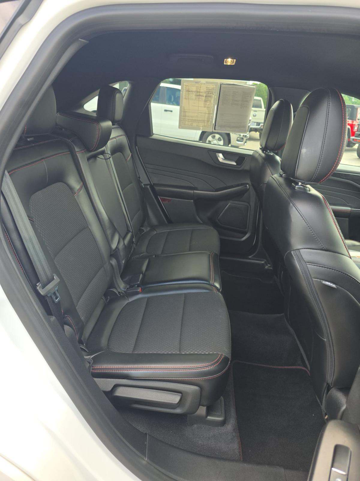 2023 Ford Escape ST-Line AWD