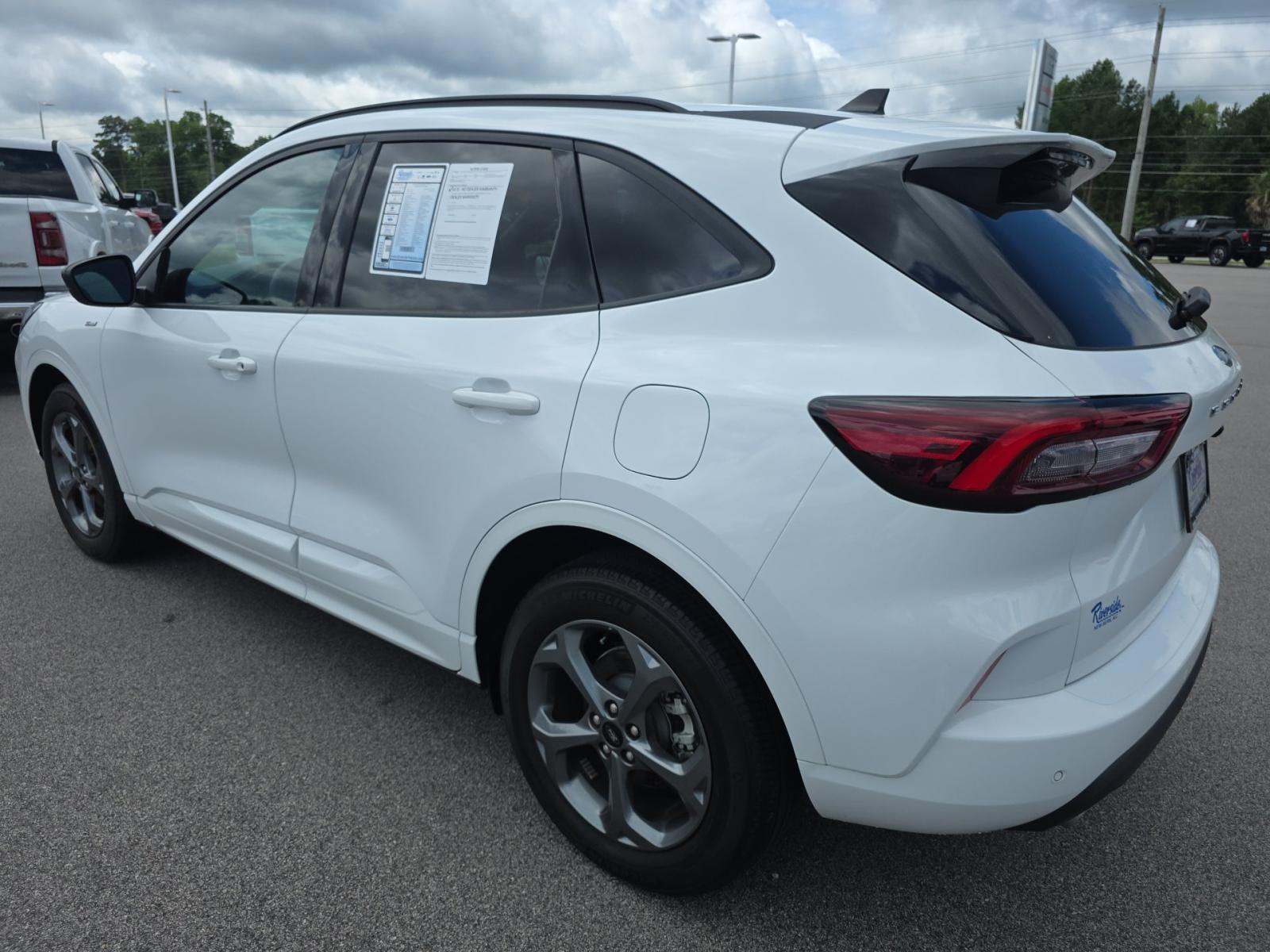 2023 Ford Escape ST-Line AWD