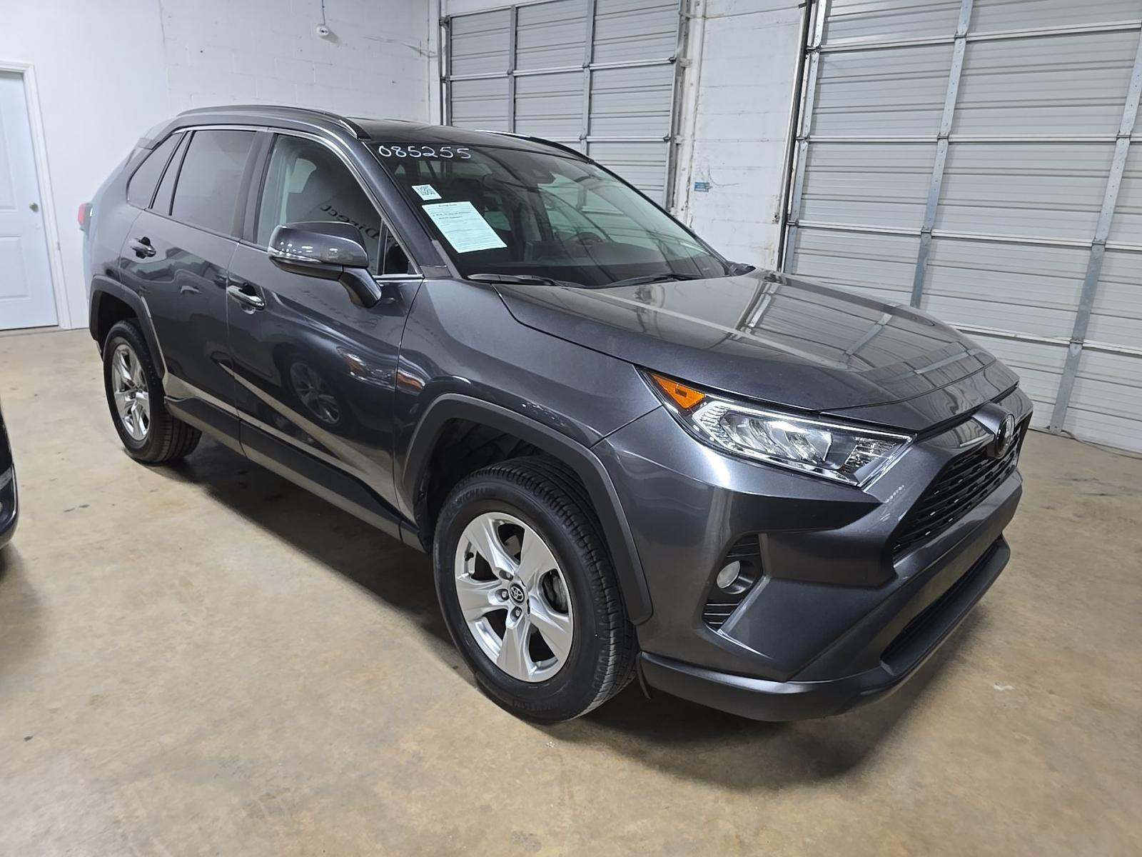 2020 Toyota RAV4 XLE AWD