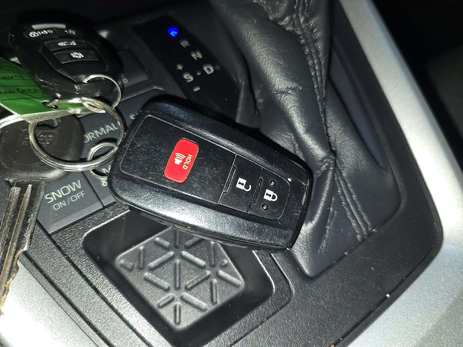 2020 Toyota RAV4 XLE AWD