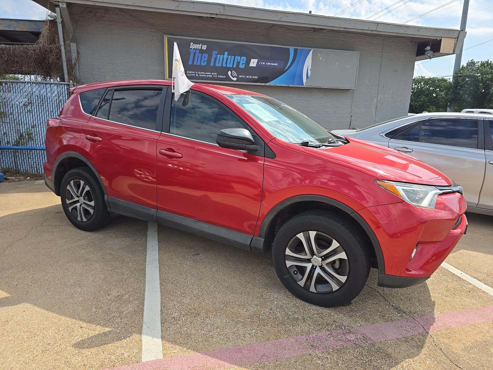 2017 Toyota RAV4 LE FWD
