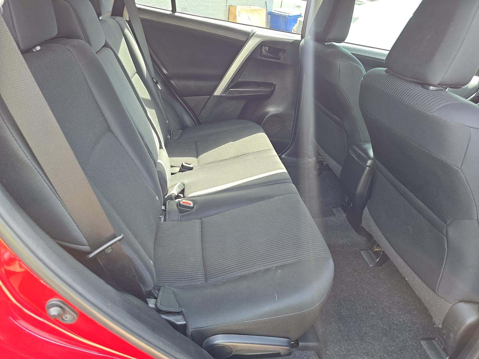 2017 Toyota RAV4 LE FWD