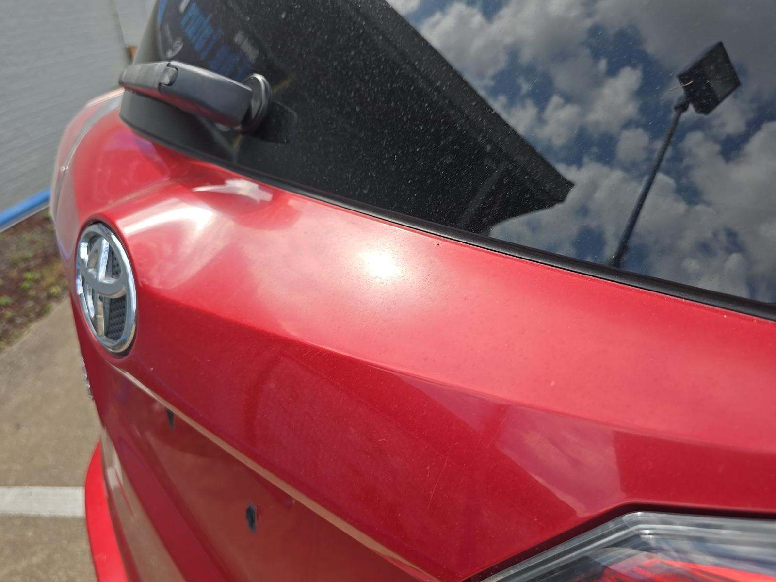 2017 Toyota RAV4 LE FWD