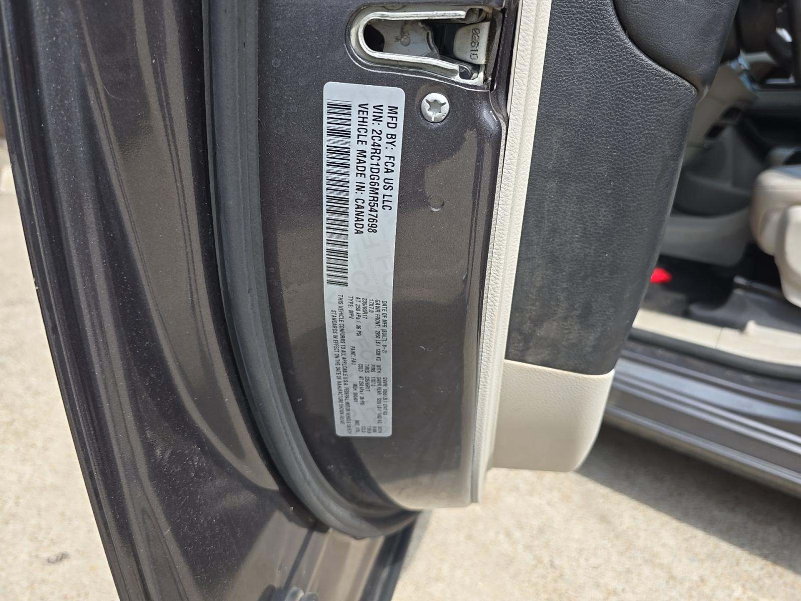 CHRYSLER VOYAGER - 5
