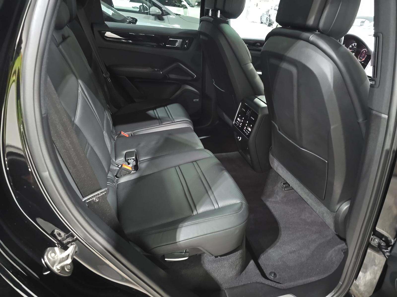 2019 Porsche Cayenne Base AWD