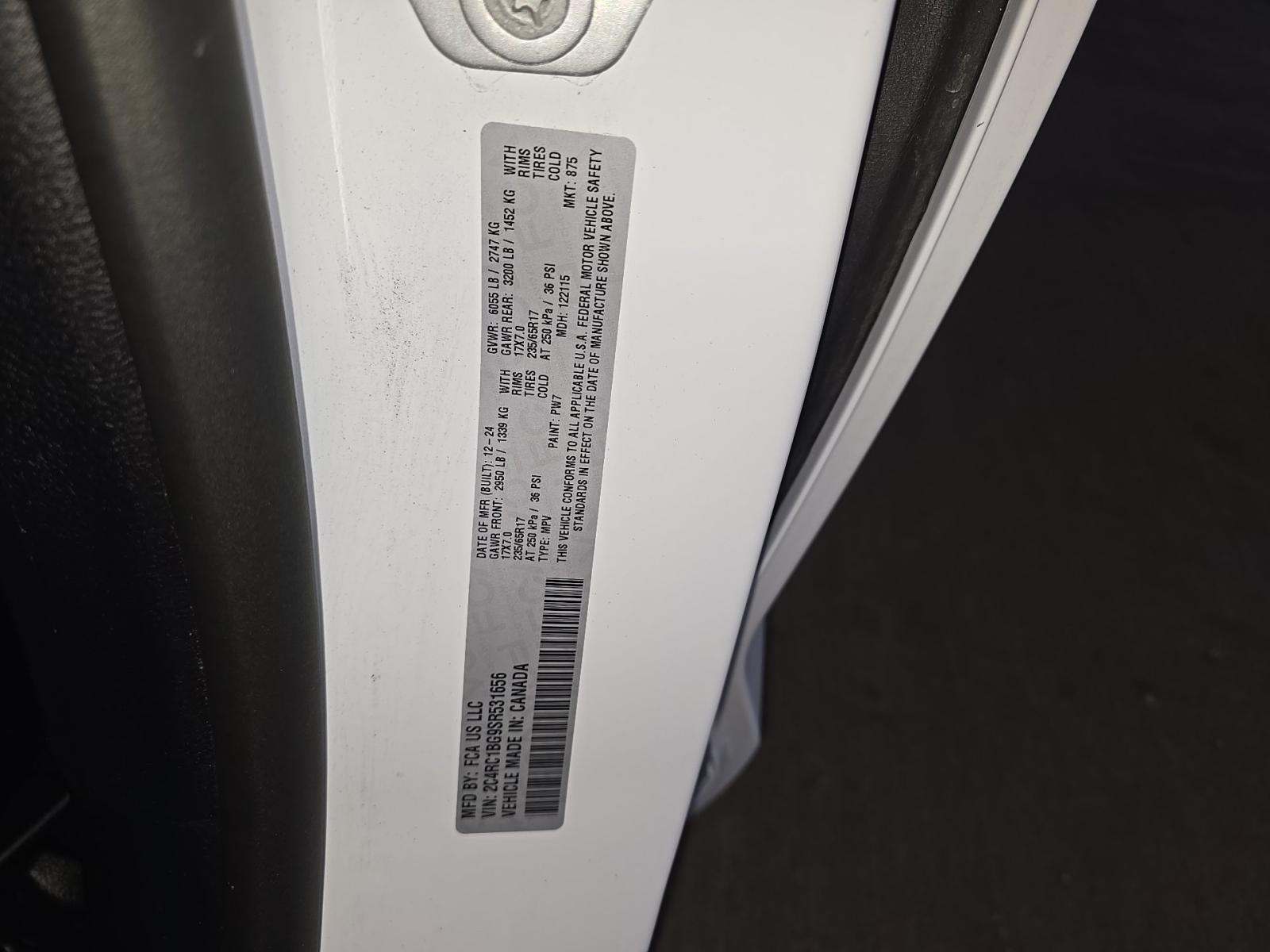 2025 Chrysler Pacifica Select FWD