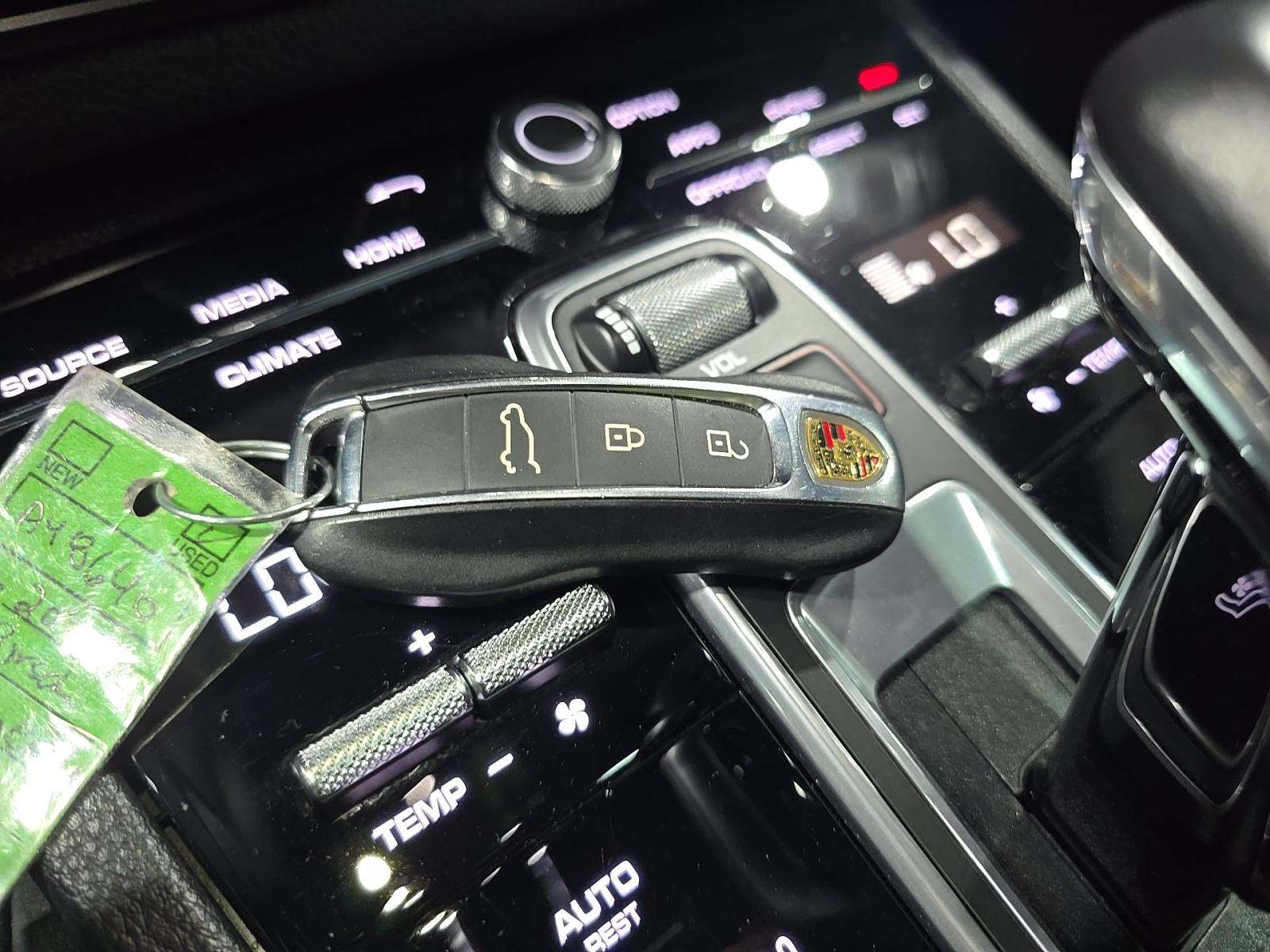2022 Porsche Cayenne Base AWD