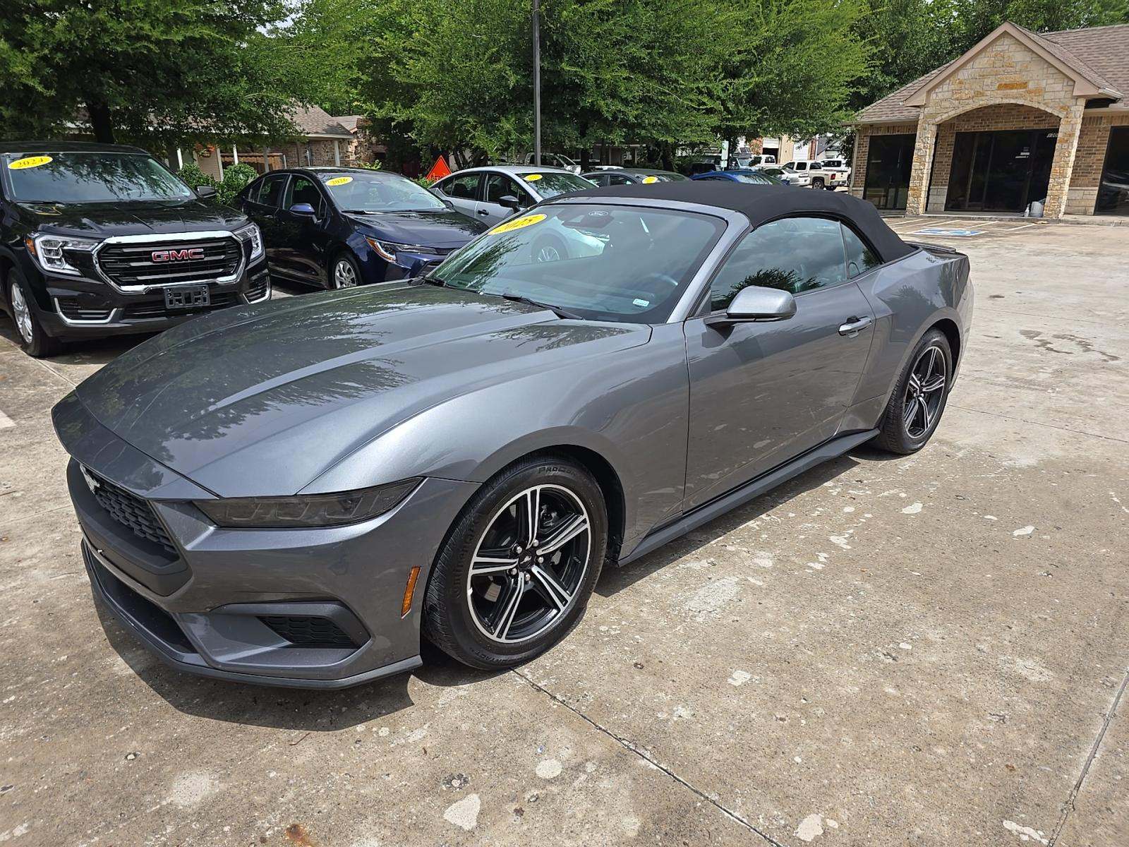2025 Ford Mustang EcoBoost Premium RWD