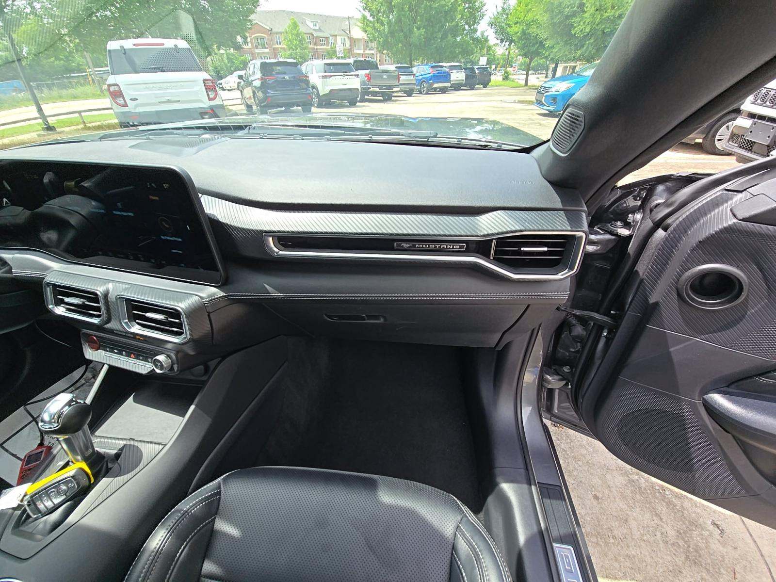 2025 Ford Mustang EcoBoost Premium RWD