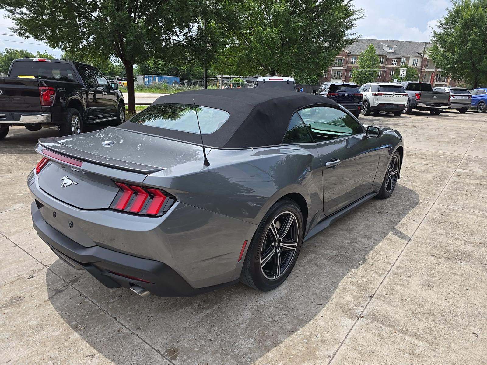 2025 Ford Mustang EcoBoost Premium RWD
