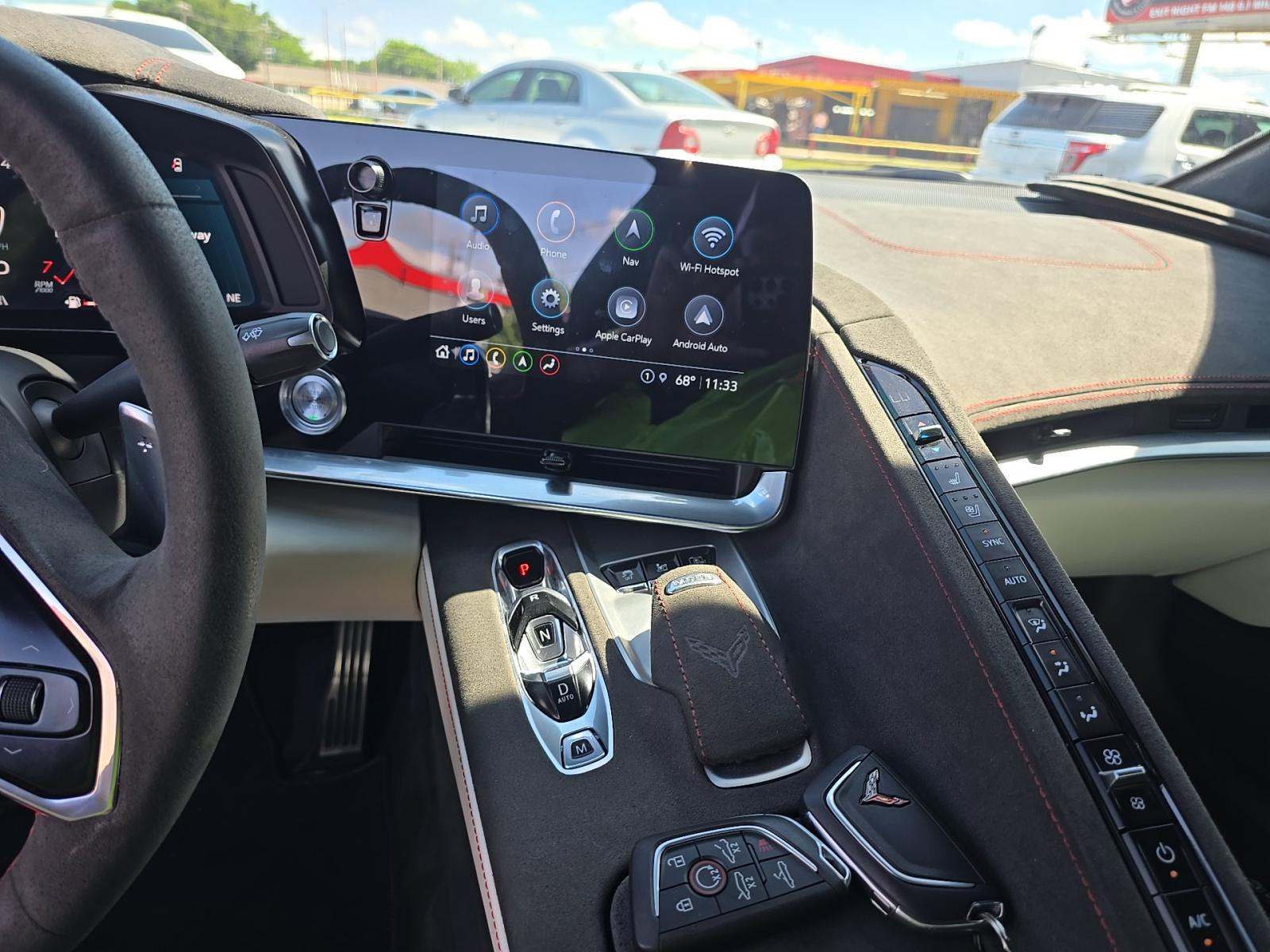 CHEVROLET STINGRAY - 10