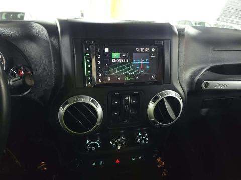 JEEP UNLIMITED SAHARA - 10