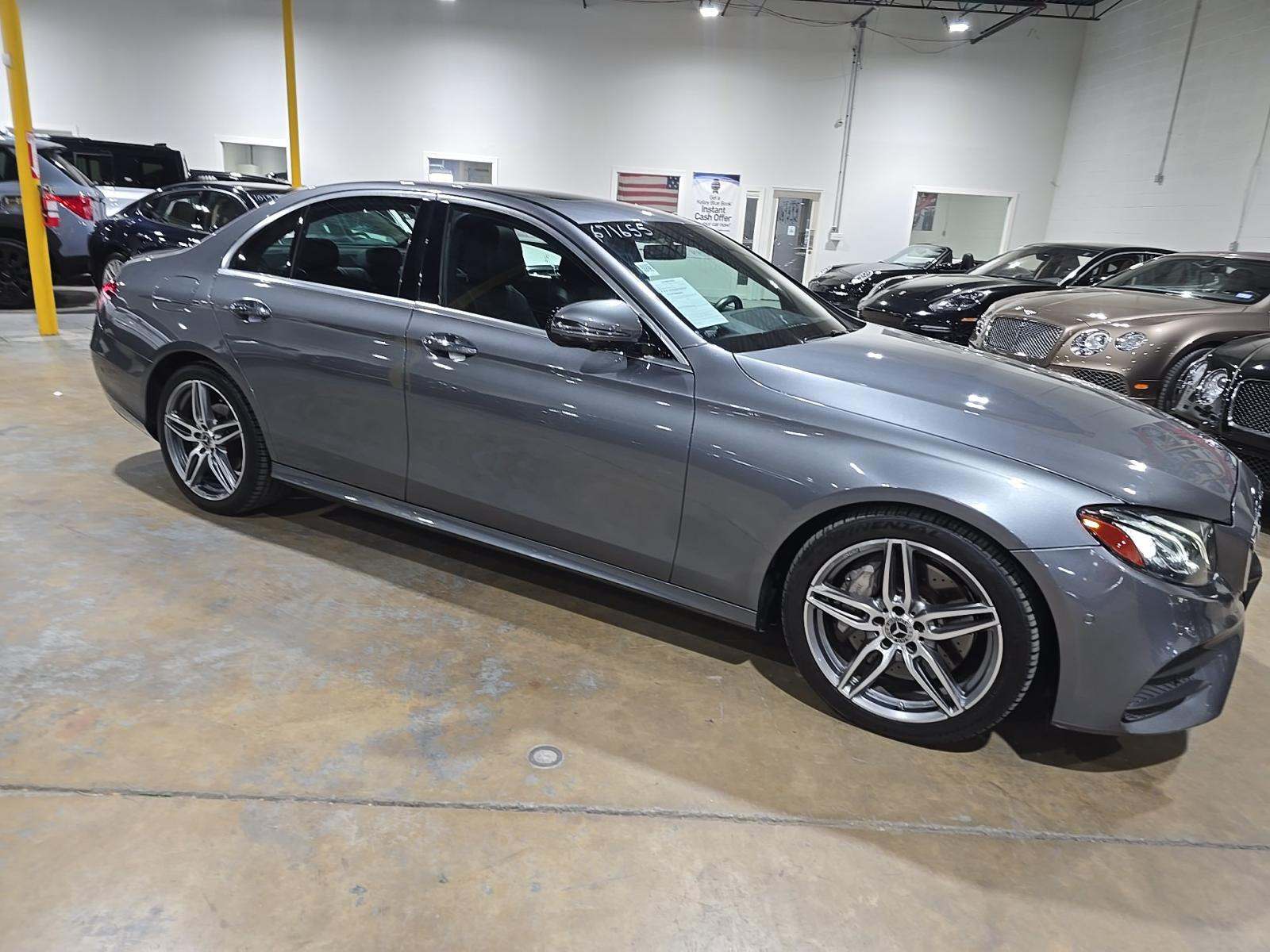 MERCEDES-BENZ E-CLASS - 4