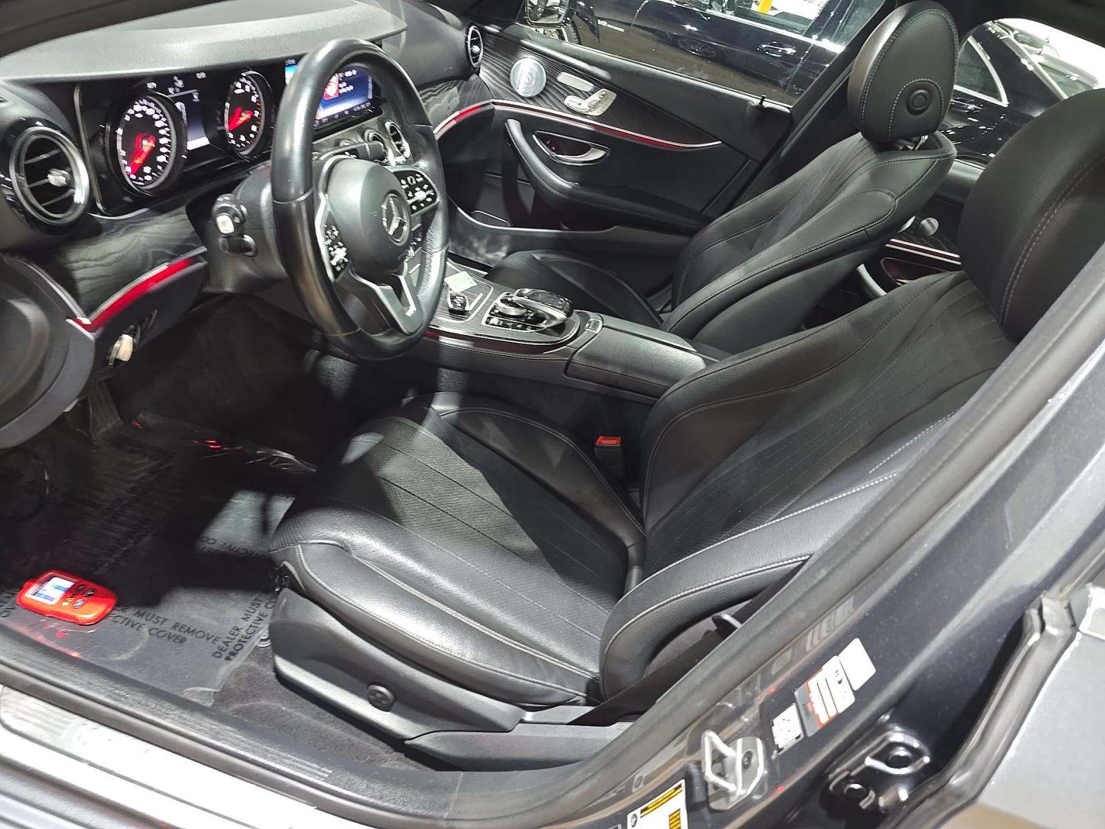 MERCEDES-BENZ E-CLASS - 6