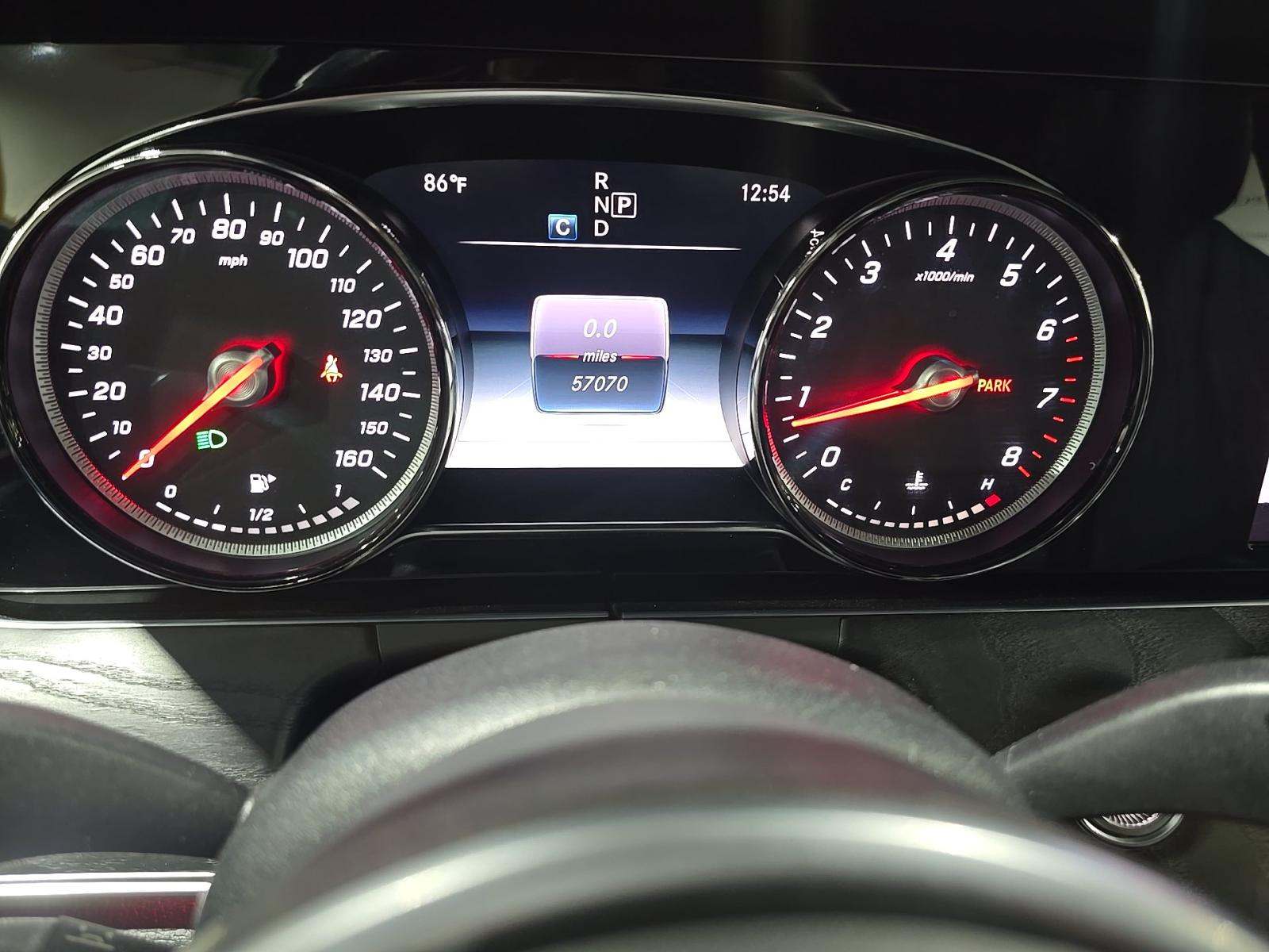 MERCEDES-BENZ E-CLASS - 9