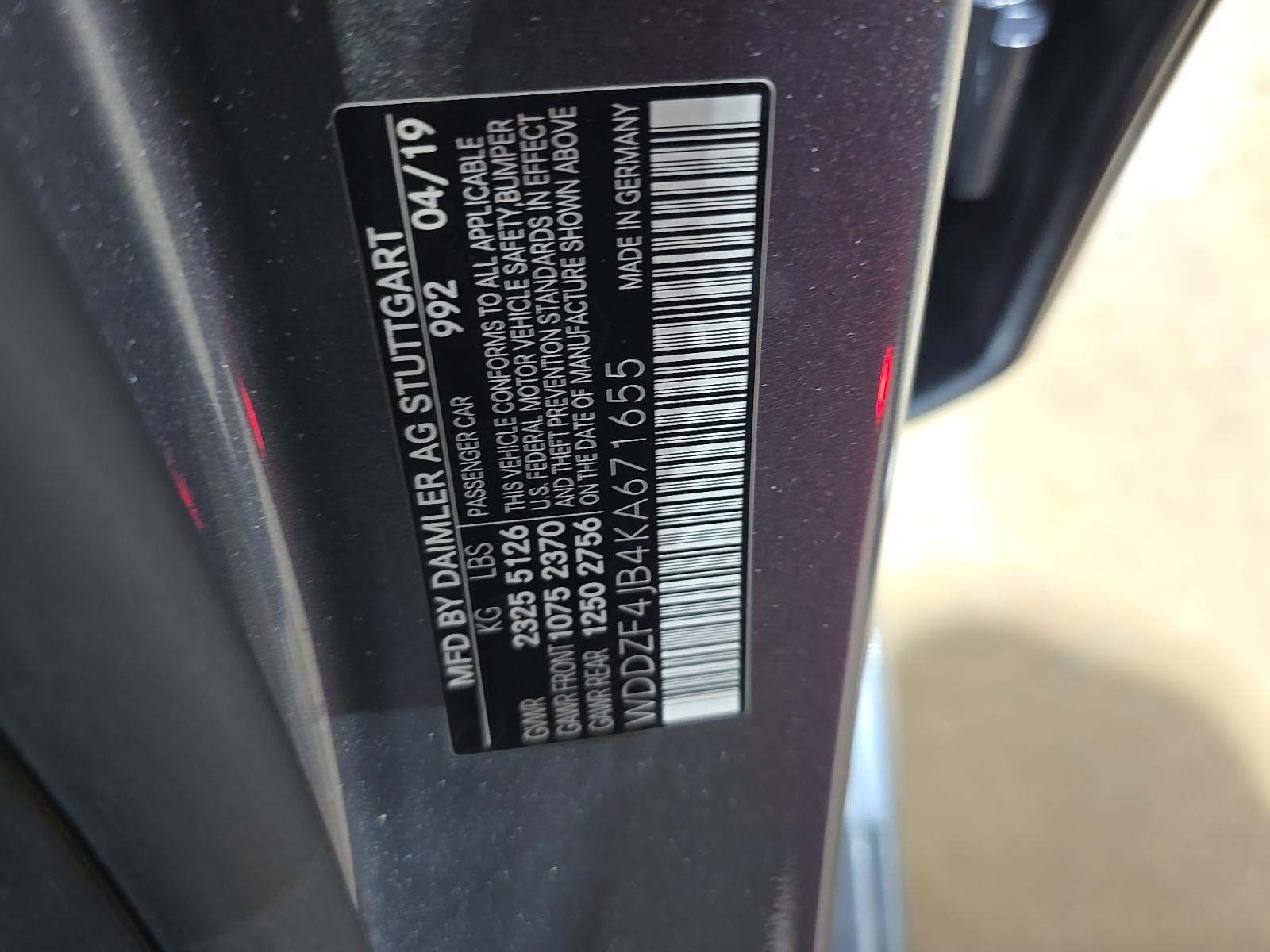 MERCEDES-BENZ E-CLASS - 5